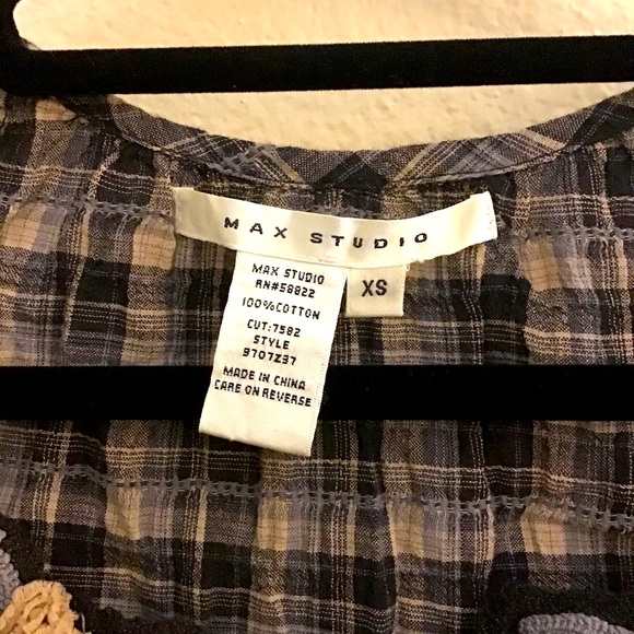 💥 MOVING SALE💥 Max Studio Embroidered Shirt - Picture 4 of 4